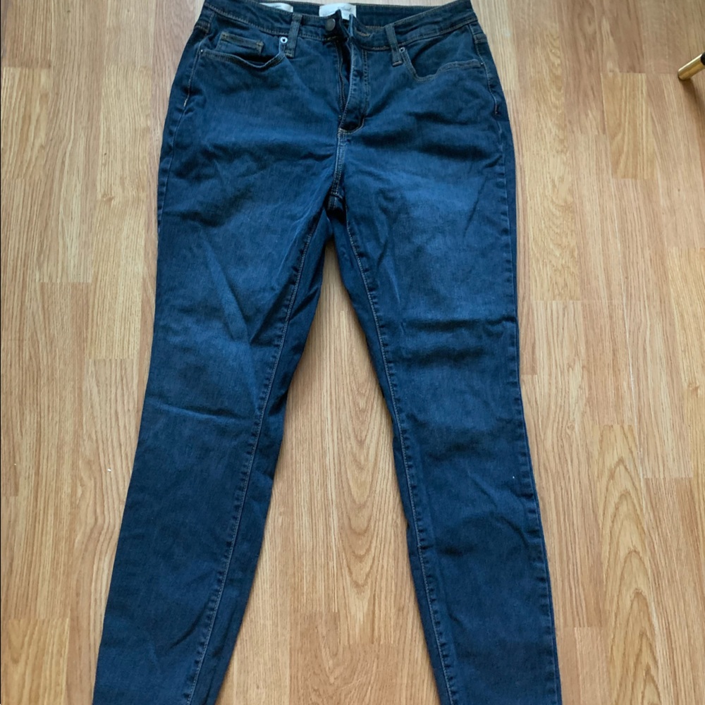 Straight legged high rise jeans from Universal Thread